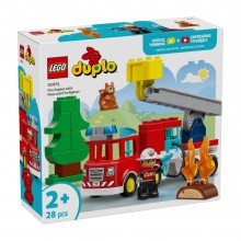 Fire Truck With Hose And Firefighter 10473